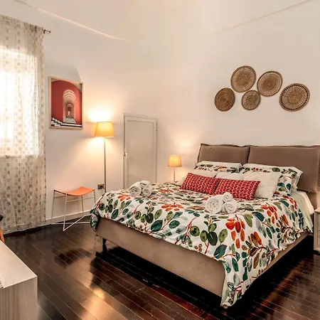 بيت للعطل La Casa Bianca